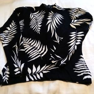 VNT Mock neck long sleeve sweater black/ white
